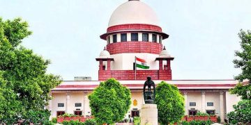 Waqf Act SC: CJI ने रिटायरमेंट का दिया हवाला, वक्फ कानून के खिलाफ याचिकों पर सुनवाई टली, जस्टिस बीआर गवई की बेंच 15 मई सुनेगी पक्ष